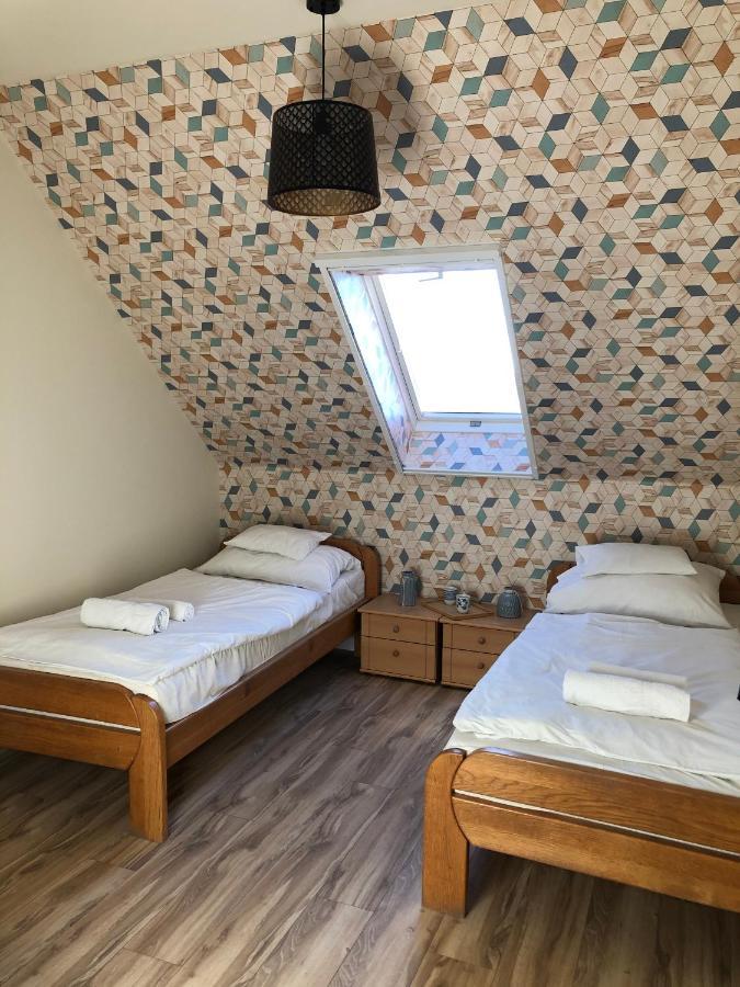 Szekely Fogado Self Check In Hotel Guesthouse Tunyogmatolcs Exterior photo